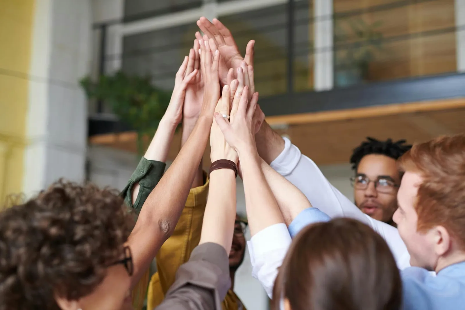 6 Ways to Boost Workplace Productivity with Monitoring Software