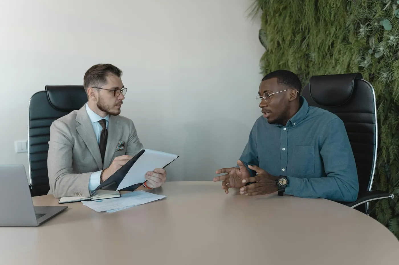 How to Provide Constructive Feedback Using Monitoring Data