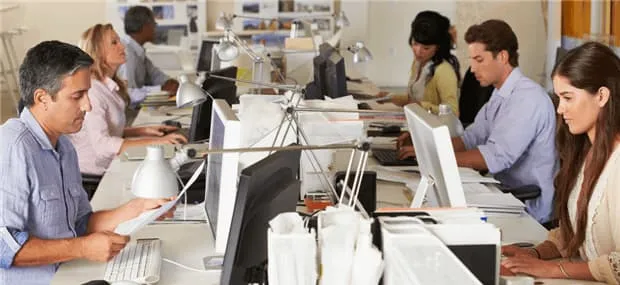 Reducing the Effects of Malicious Insiders Non Technologically