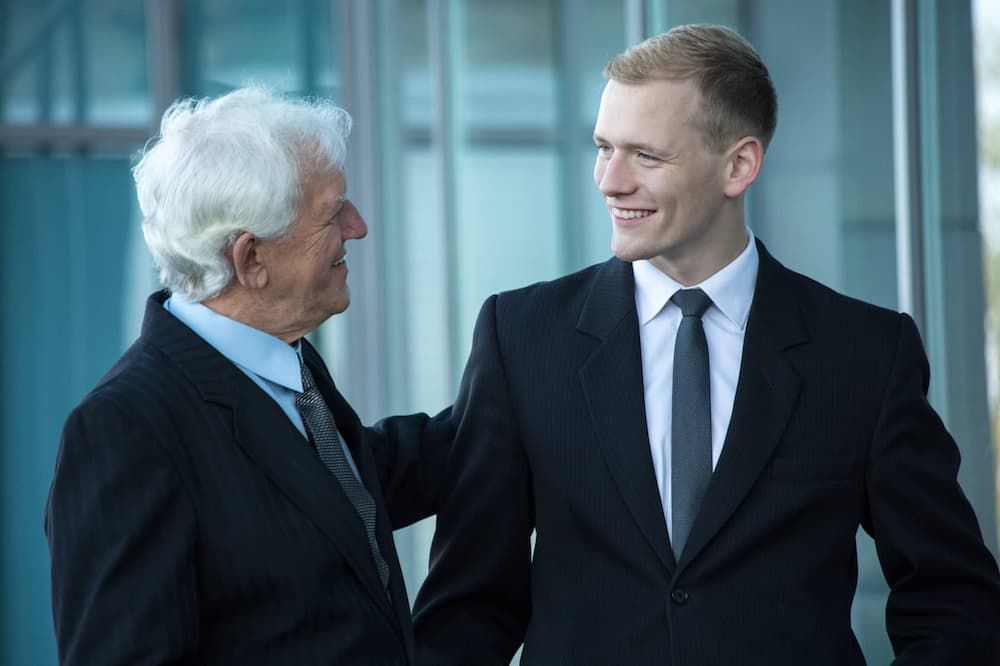 15 Types of Subordinates Bosses Love