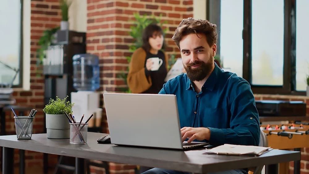 How to Monitor Employees Legally and Effectively