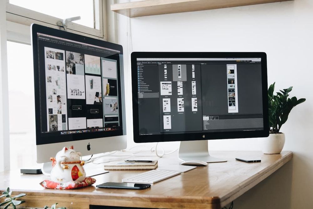 Exploring the Diversity of Computer Monitoring Software: Features and Applications