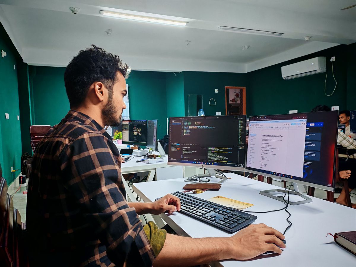 CleverControl vs Monitoo: Comparando os Softwares de Monitoramento de Funcionários